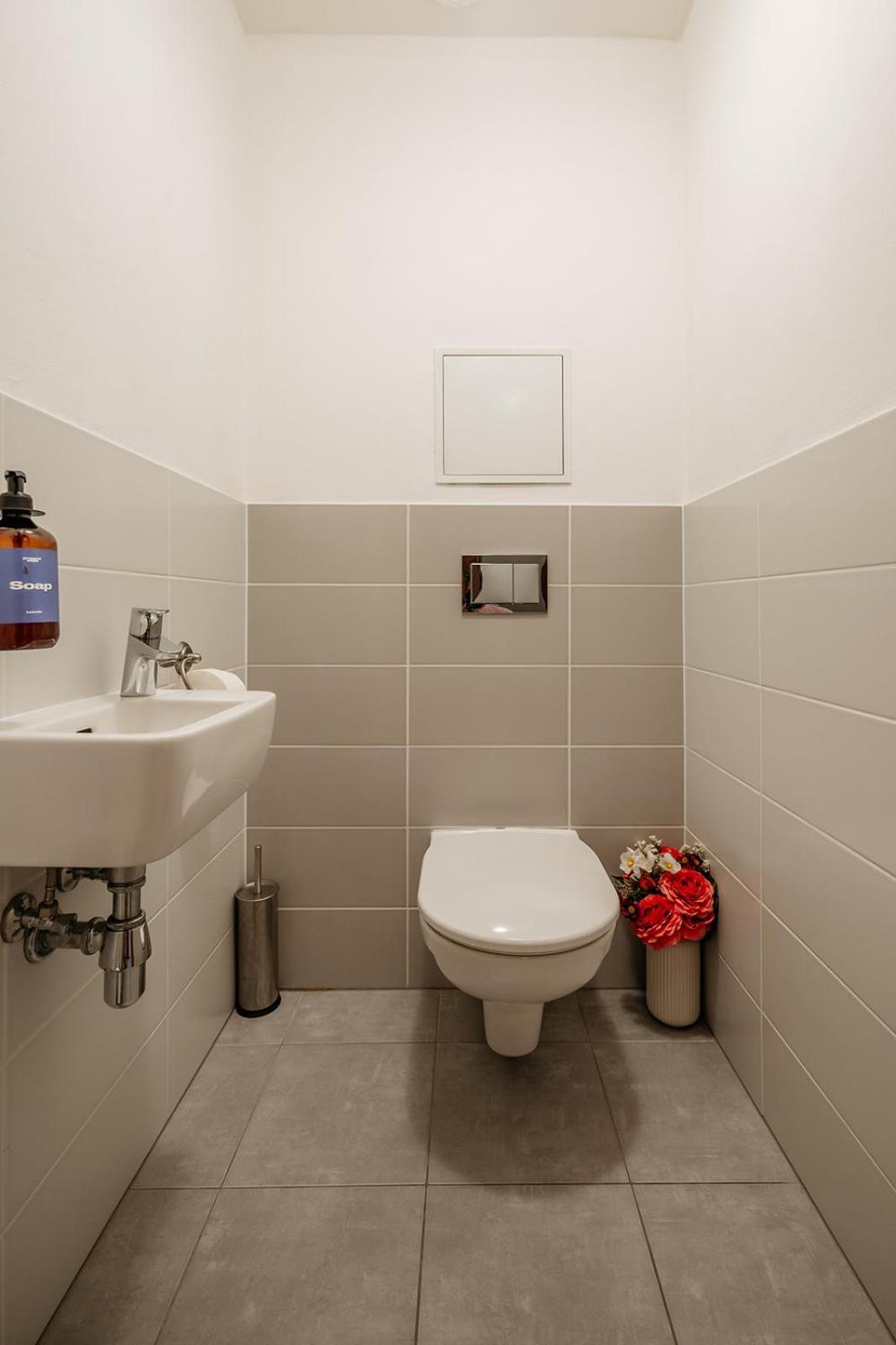 Prague Days - Bright Apartment - Balcony - Private Parking מראה חיצוני תמונה