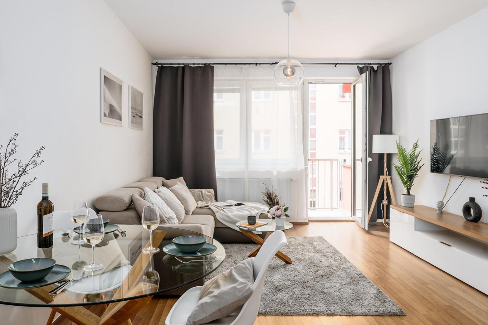 Prague Days - Bright Apartment - Balcony - Private Parking מראה חיצוני תמונה