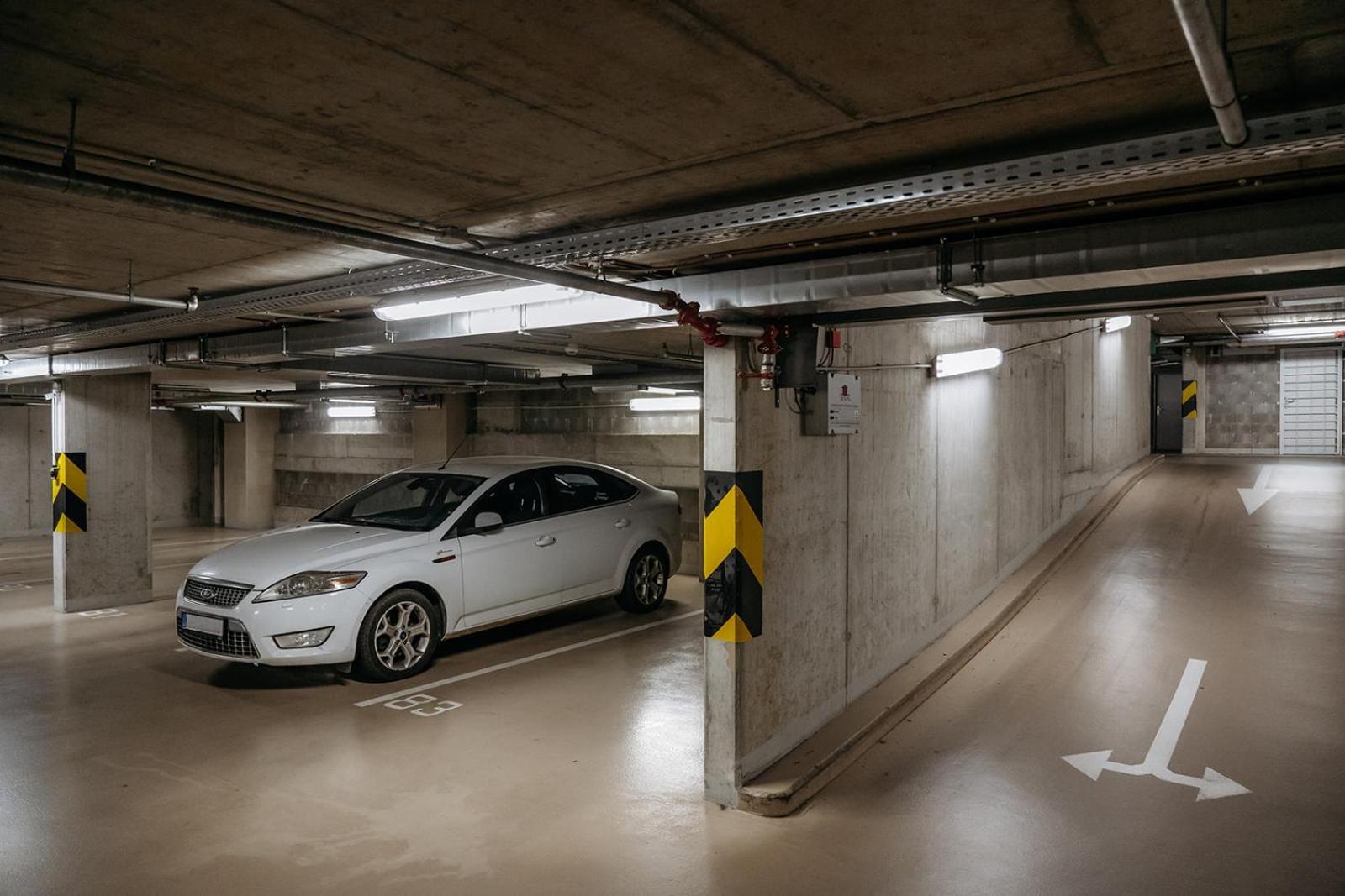 Prague Days - Bright Apartment - Balcony - Private Parking מראה חיצוני תמונה